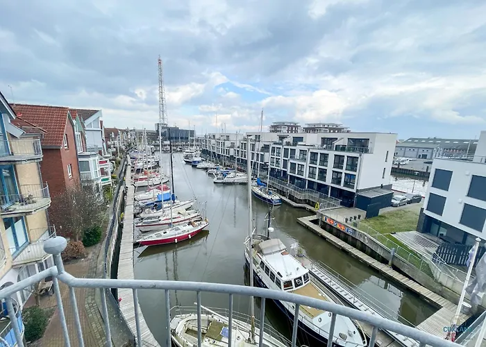 Urlaub direkt in der City Marina Cuxhaven